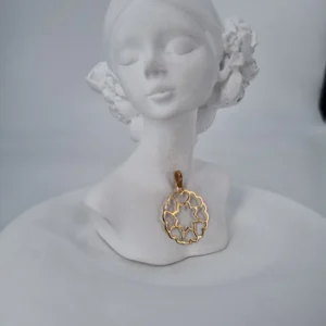 آویز طلای گل قلبی