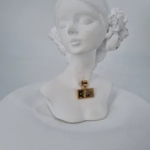 آویز طلای دلار